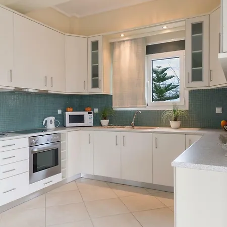 Rania Apartman Helmáta